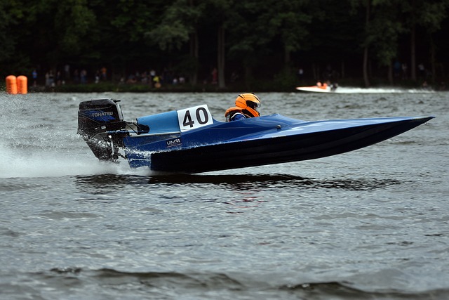 弑旧主，费瓦斯曾与林良铭、巴尔韦德在皇马B队做过队友